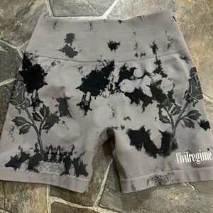 Civil Regime Kelly Seamless shorts